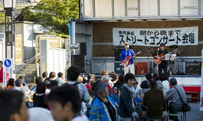 せたがや駅前 楽市楽座