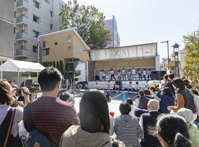 せたがや駅前 楽市楽座