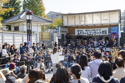 せたがや駅前 楽市楽座