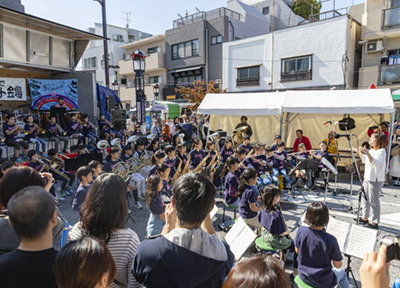 せたがや駅前 楽市楽座