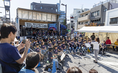 せたがや駅前 楽市楽座