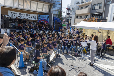 せたがや駅前 楽市楽座