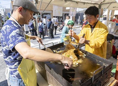 せたがや駅前 楽市楽座