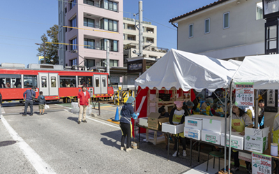 せたがや駅前 楽市楽座