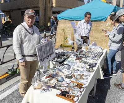 せたがや駅前 楽市楽座