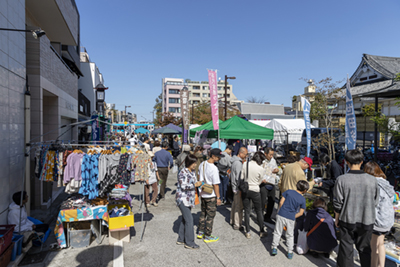 せたがや駅前 楽市楽座