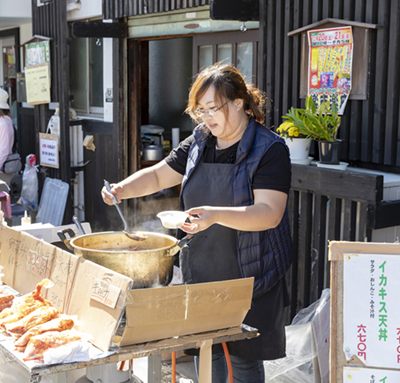 せたがや駅前 楽市楽座