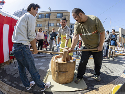 せたがや駅前 楽市楽座