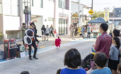 せたがや駅前 楽市楽座